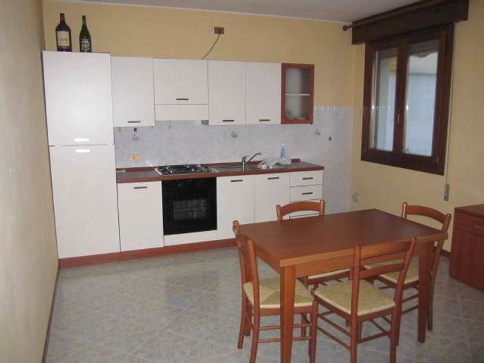 Appartamento bilocale in vendita in ADRIA Via A Mario, Centro, Adria