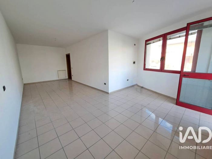 Appartamento bilocale in vendita in Via Giuseppe Verdi, Centro, Polesella