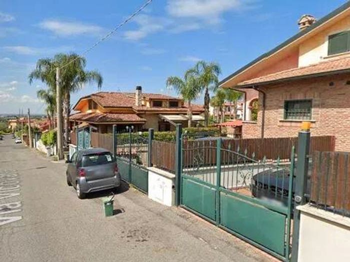 Casa con 5 locali in vendita in Via Vicovaro, Setteville Nord, Guidonia Montecelio