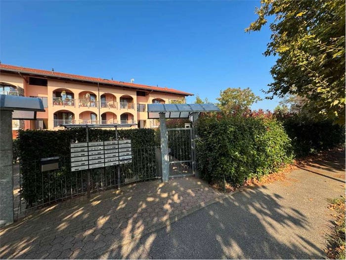 Appartamento bilocale in vendita in VIA VITTONE, Zona Periferica, Chieri