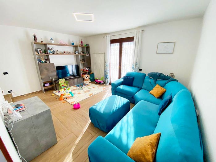 Casa trilocale in vendita in Via Reggio Emilia, Centro, Malnate