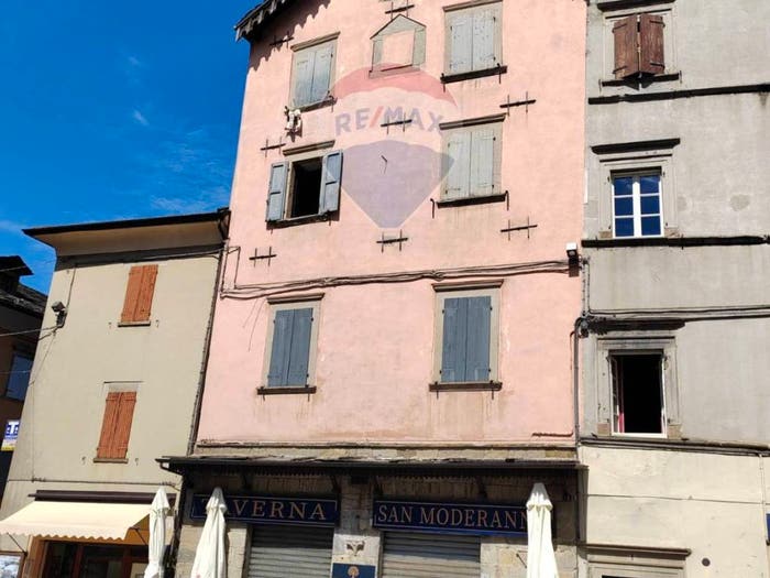 Appartamento con 5 locali in vendita in piazza san moderanno, Centro, Berceto