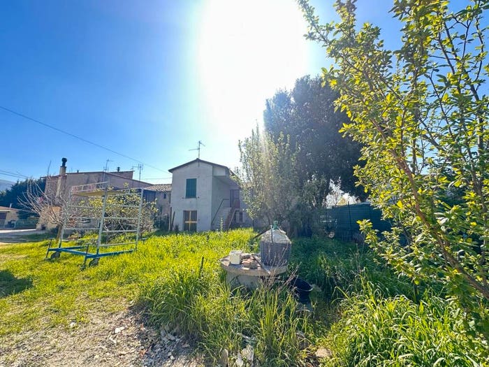 Casa trilocale in vendita in Via Raspa Balilla, Tordandrea Castelnuovo, Assisi