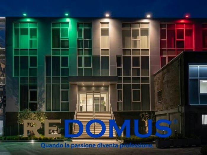 Appartamento quadrilocale in vendita in Corso Umberto I, Centro, Casalnuovo di Napoli