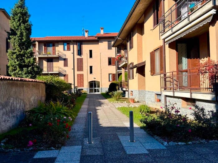 Appartamento trilocale in vendita in Via Guglielmo Marconi, Centro, Albairate