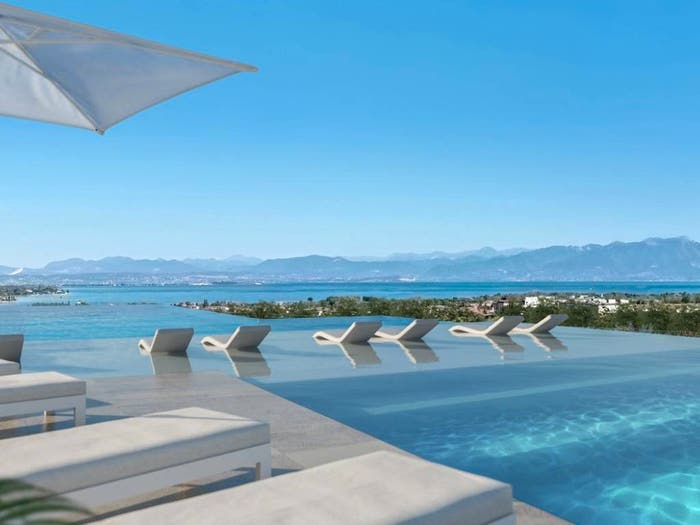 Appartamento bilocale in vendita in Via Forte Villa snc, Peschiera del Garda