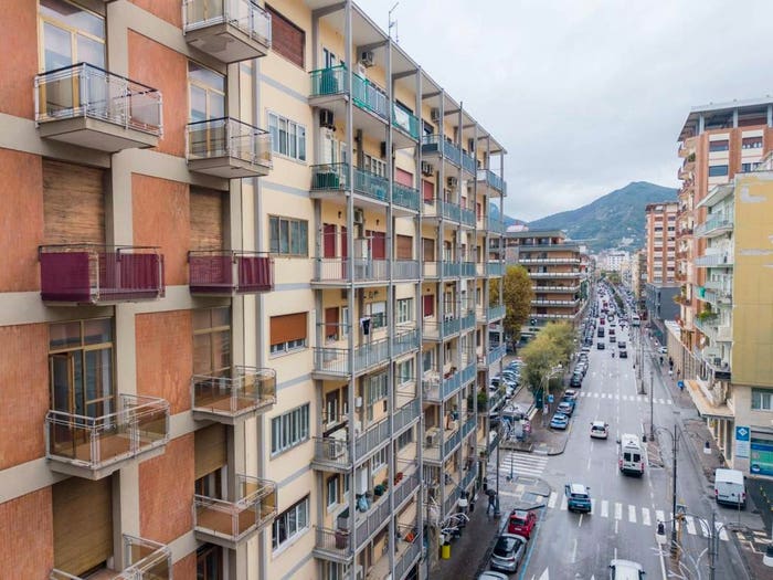 Appartamento con 5 locali in vendita in Corso Giuseppe Garibaldi, Centro, Salerno