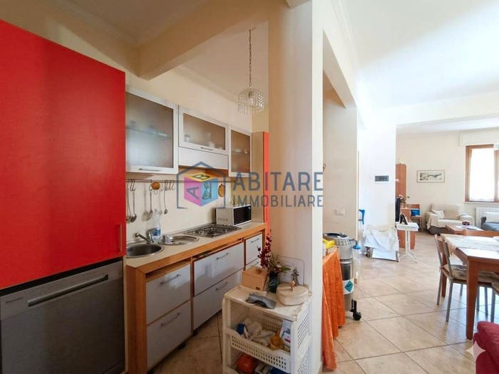 Appartamento trilocale in vendita in Via Baciocchi, Piazza Roma Borgo Cappuccini, Livorno