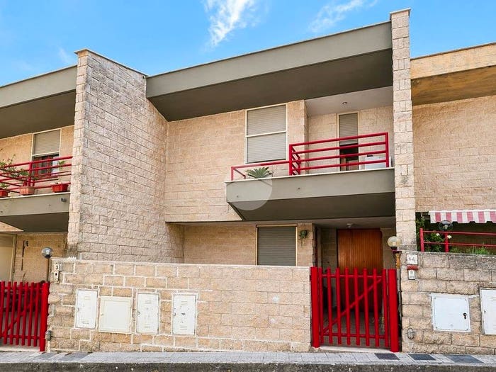 Casa trilocale in vendita in Via dei Frassini, Gaeta