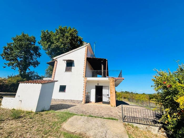 Casa trilocale in vendita in Località Coscellino, Vasanello