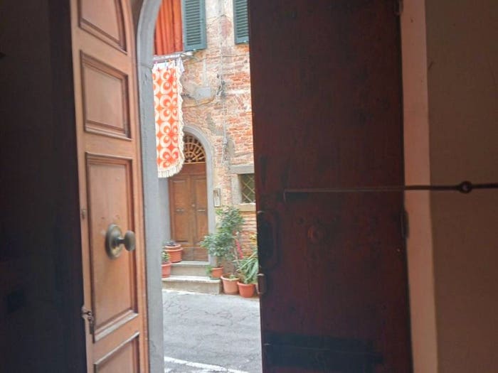 Casa con 6 locali in vendita in Via Bettino Ricasoli, Centro, Foiano della Chiana