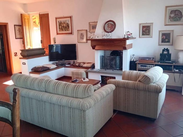 Casa con 5 locali in vendita in Via Palmiro Togliatti, Strada In Chianti, Greve in Chianti
