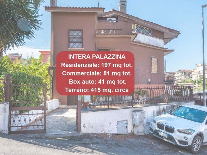 Casa con 6 locali in vendita in Via degli Amodei, Pisana Bravetta, Roma