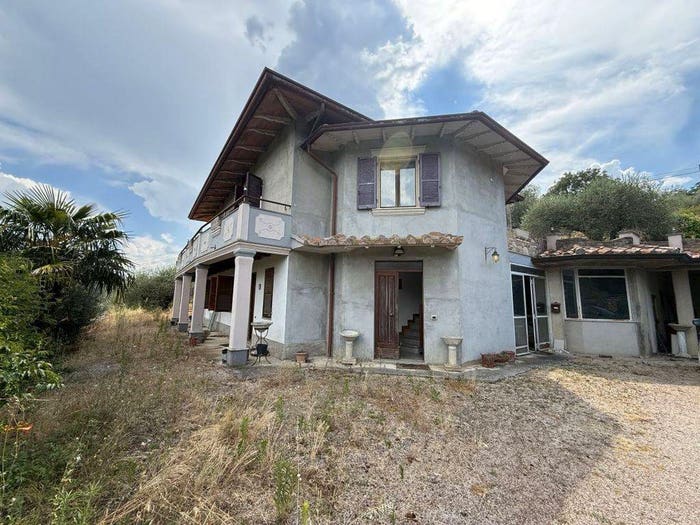 Casa con 6 locali in vendita in via belvedere, Centro, Panicale