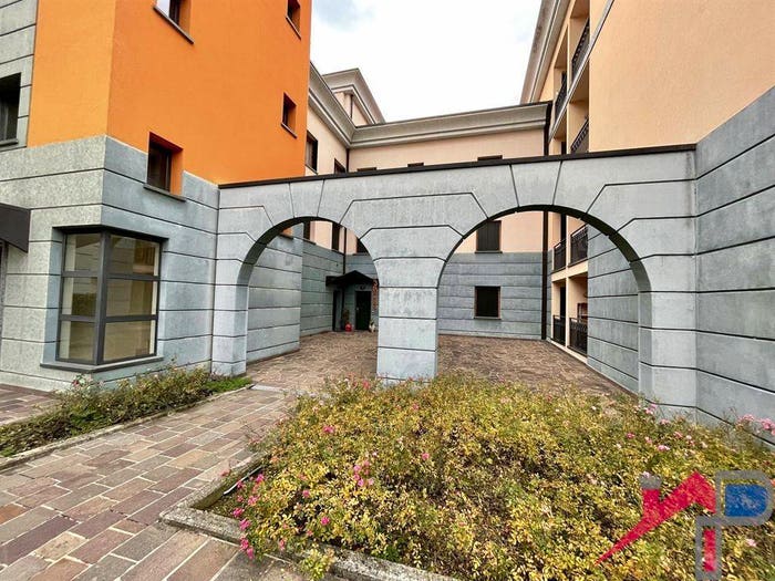 Appartamento trilocale in vendita in Centro, Cisano Bergamasco