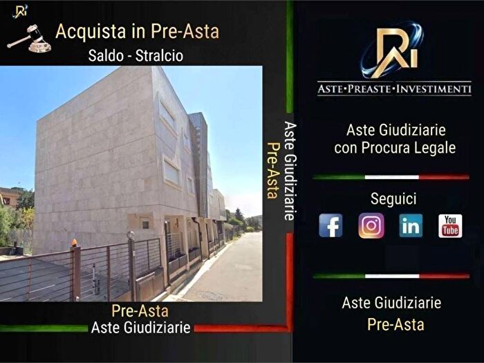 Appartamento trilocale in vendita in Via Santa Rita, Elmas