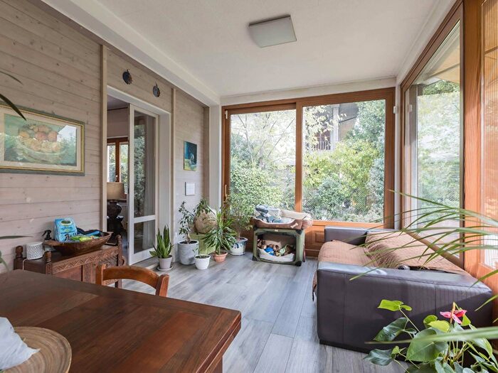 Casa con 6 locali in vendita in Forli'