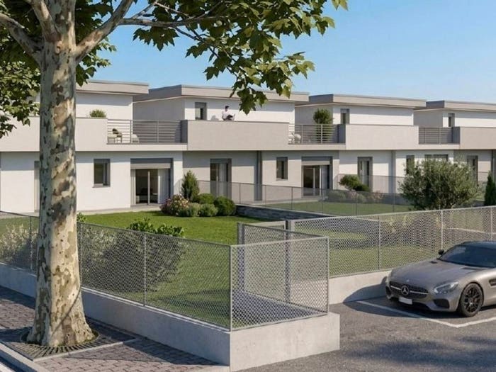 Casa quadrilocale in vendita in via San Marco, Centro, Mariano Comense