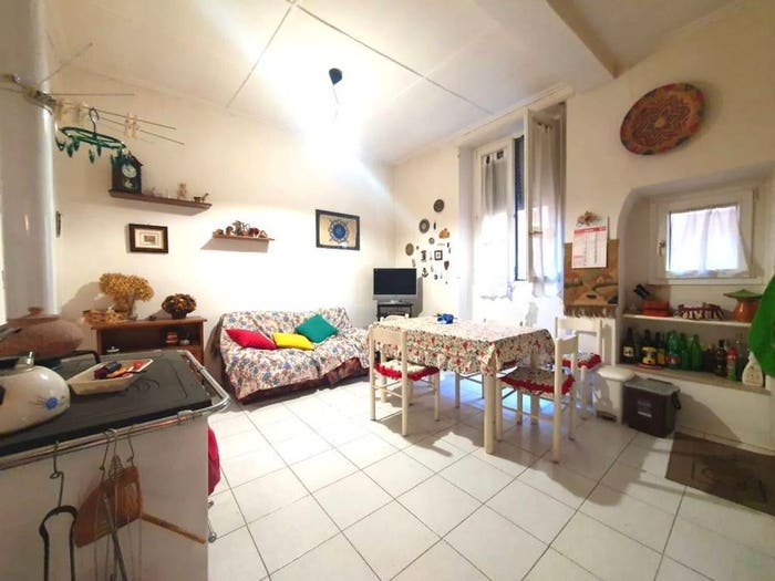 Appartamento quadrilocale in vendita in Via Maidalchini SNC, Centro, Acquapendente