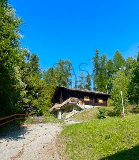Casa con 6 locali in vendita in Frazione la Vachere, Gressan