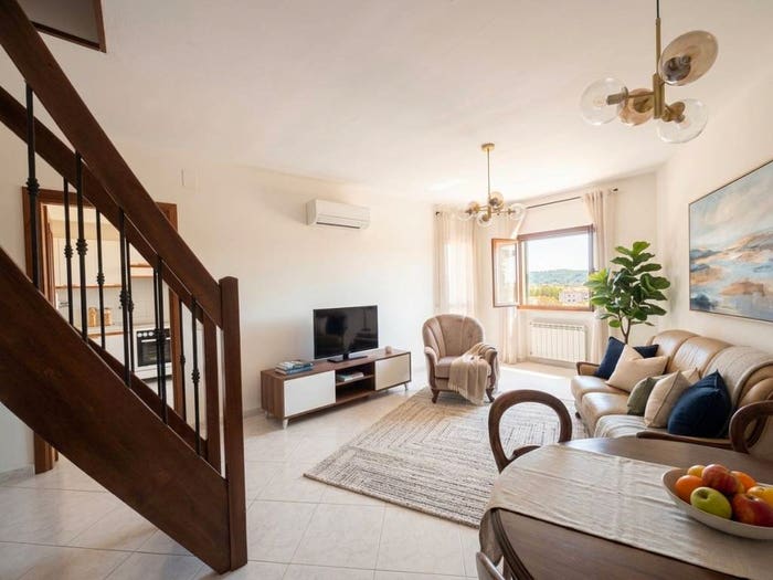 Casa con 5 locali in vendita in Via Cerreti, Centro, Santo Stefano di Magra