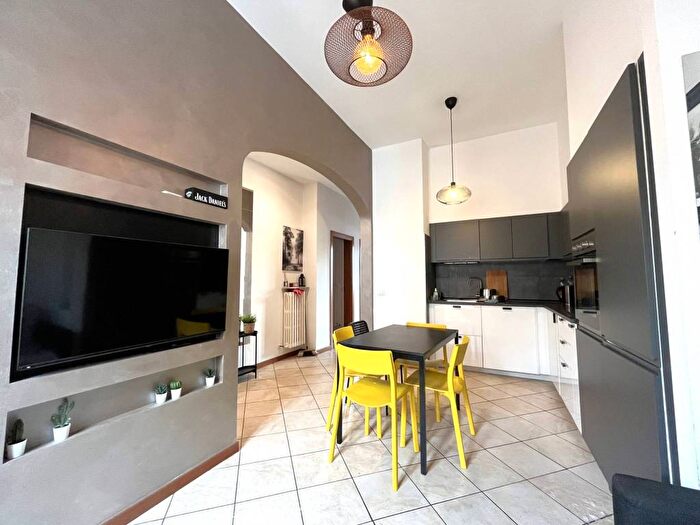 Appartamento quadrilocale in vendita in Via Mario Torresi, Piano, Ancona