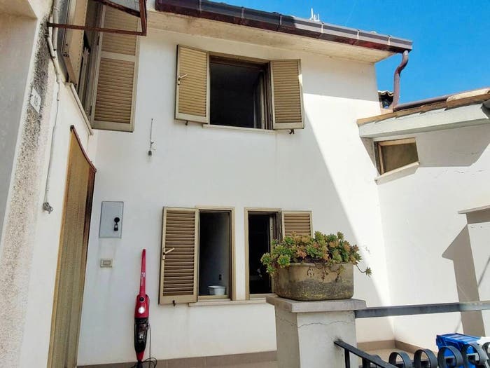 Casa quadrilocale in vendita in Frazione Capsano, Capsano, Isola del Gran Sasso d'Italia