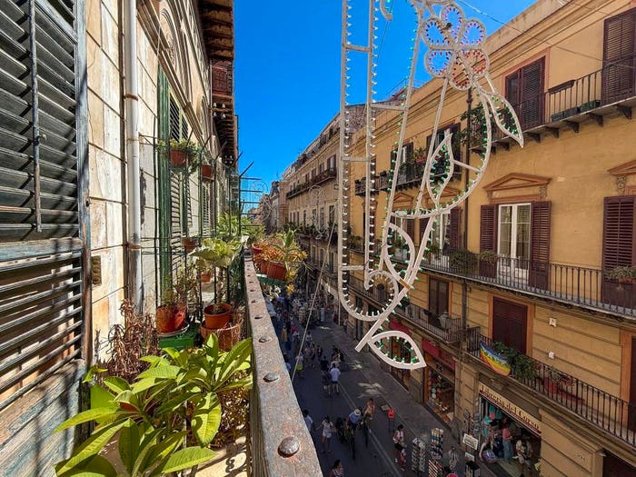 Appartamento con 5 locali in vendita in Vicolo Ragusi, Cassaro, Palermo