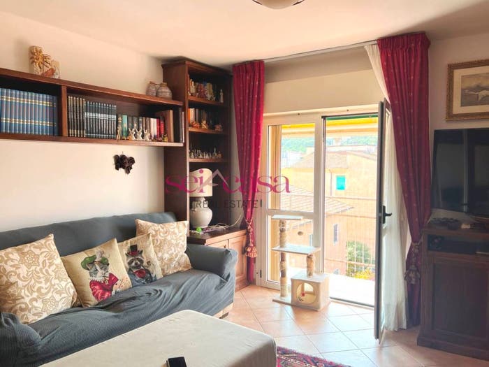 Appartamento quadrilocale in vendita in Castiglione della Pescaia, Castiglione Paese