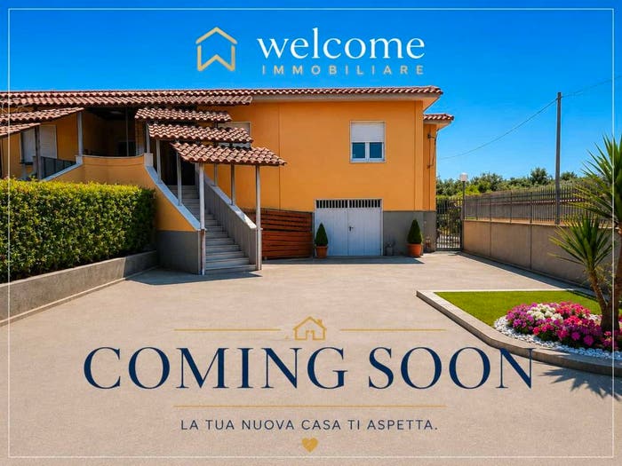 Casa quadrilocale in vendita in Via Ripuaria, Varcaturo, Giugliano in Campania