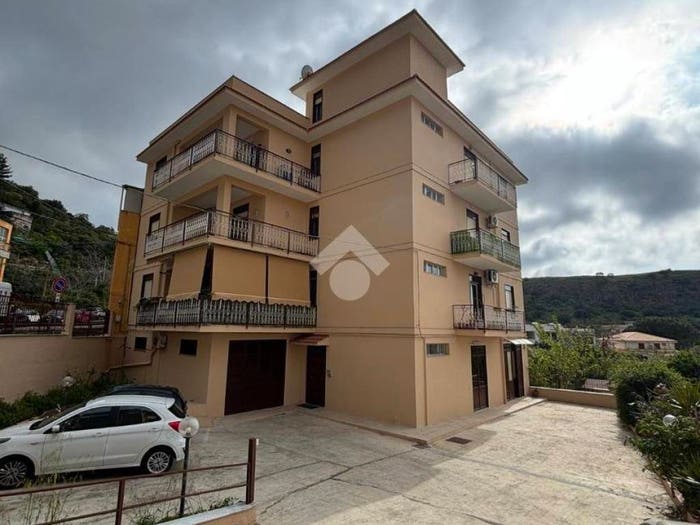 Appartamento trilocale in vendita in Via Almontes, Centro, Capaci