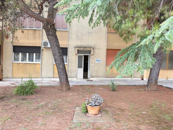 Appartamento con 5 locali in vendita in Via Trento, Martano