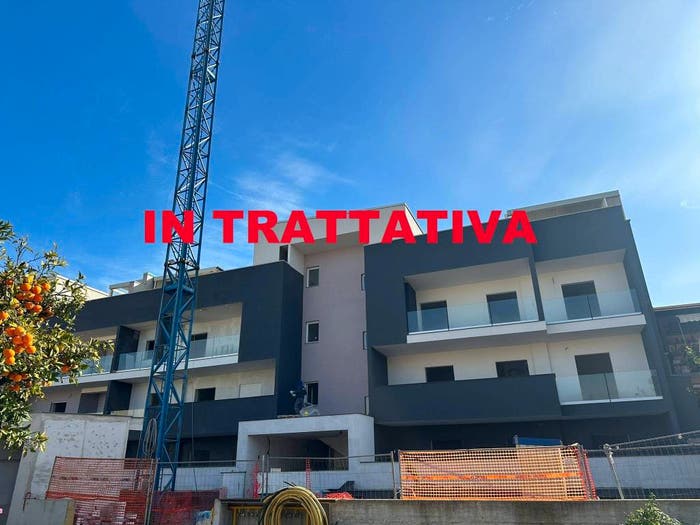 Appartamento trilocale in vendita in Via Provinciale Botteghelle di Portici, Ponticelli, Napoli