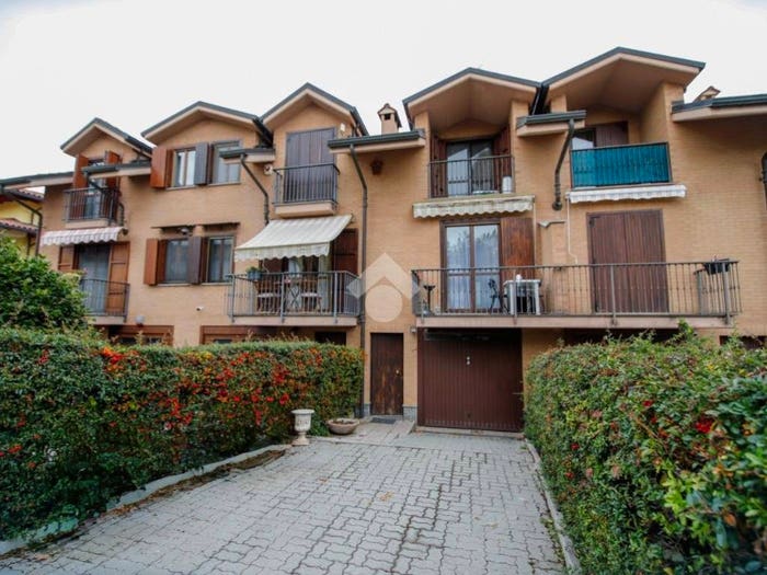 Casa con 5 locali in vendita in Via rivarolo beltrama, Lombardore
