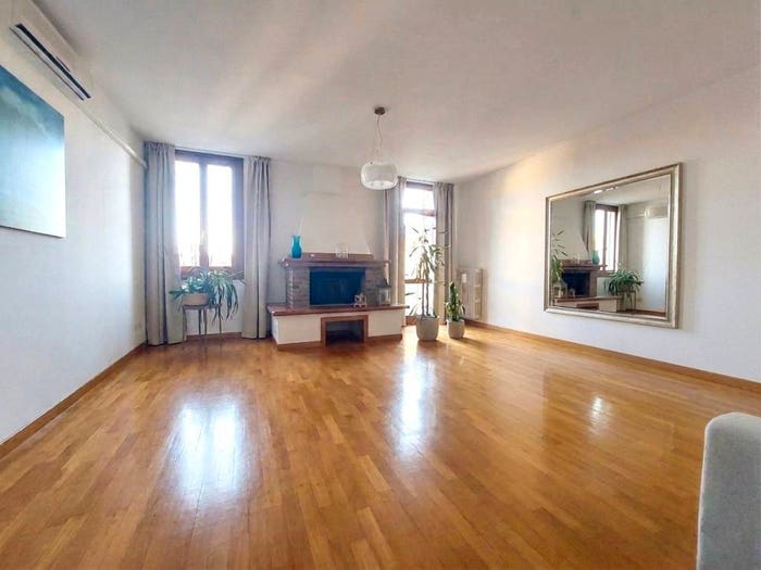 Casa quadrilocale in vendita in Centro, Marostica