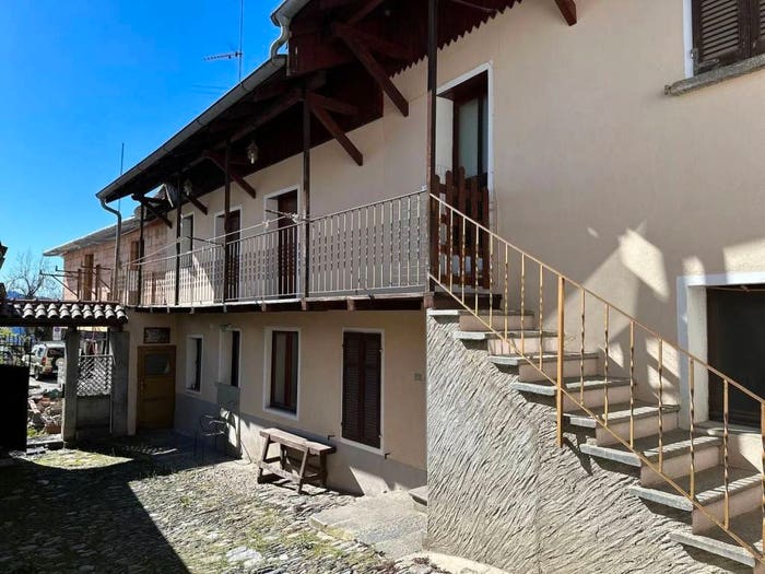 Casa in vendita in Via Per Oggiogno, Trarego, Trarego Viggiona
