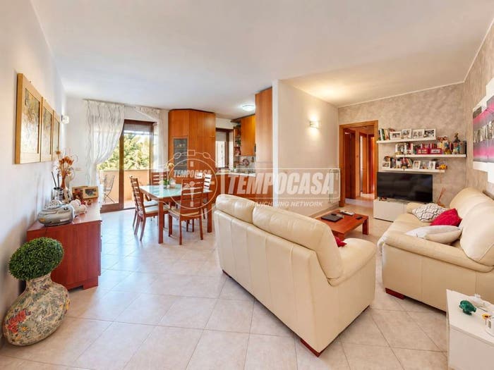 Appartamento trilocale in vendita in Via Galileo Galilei, Rudiae Casermette, Lecce