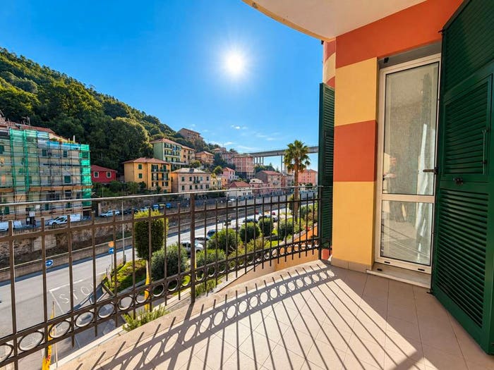 Appartamento bilocale in vendita in Via Monte Grappa, Centro, Varazze