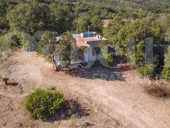 Casa trilocale in vendita in Via Stazzo Caldosu, San Giovanni Sole Ruiu, Olbia
