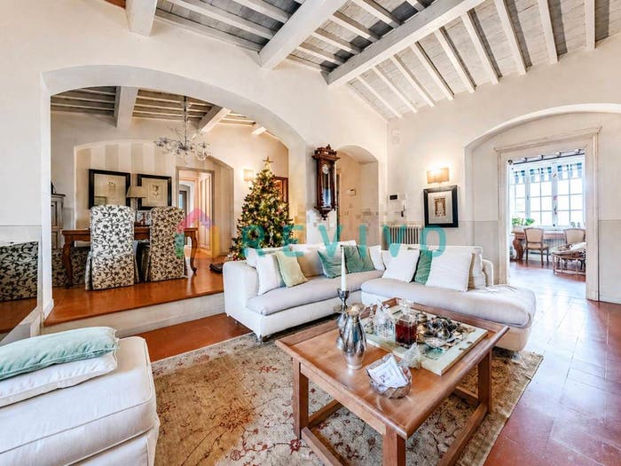 Casa con 6 locali in vendita in Via delle Masse, Serpiolle, Firenze