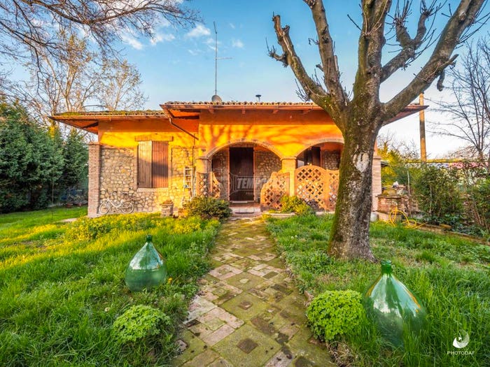 Casa quadrilocale in vendita in Pozza, Maranello