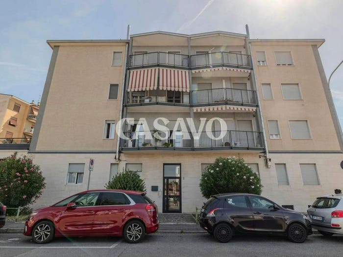 Appartamento bilocale in vendita in Via Zara, San Martino Ghisolfa, Rho