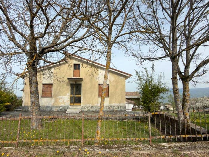 Casa con 6 locali in vendita in Frazione Crotta, Casa Rocchi Crotta, Romagnese