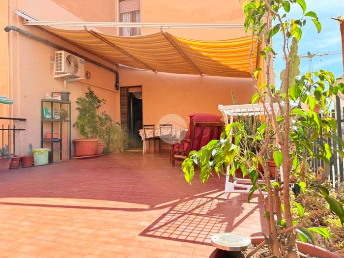 Appartamento quadrilocale in vendita in Via Carrabuffas, Pivarada, Alghero