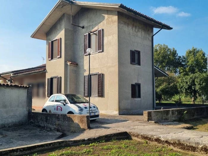 Casa con 5 locali in vendita in Via Roma, Centro, Caselle Lurani