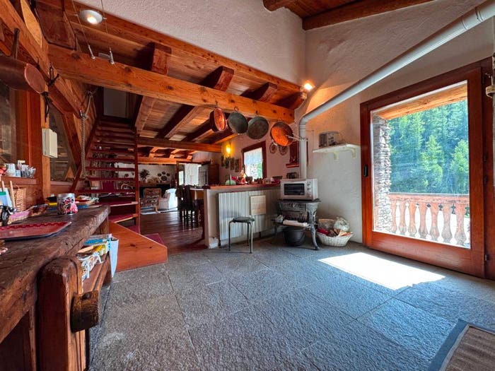Appartamento con 6 locali in vendita in Frazione Rochemolles, Rochemolles, Bardonecchia