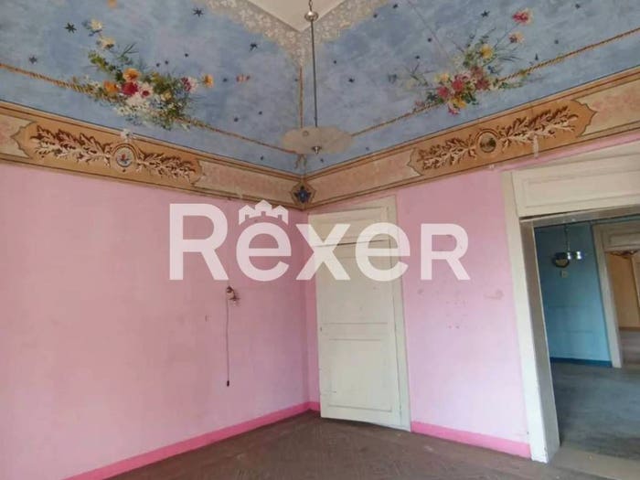 Casa con 6 locali in vendita in Via Maestra, Carpino