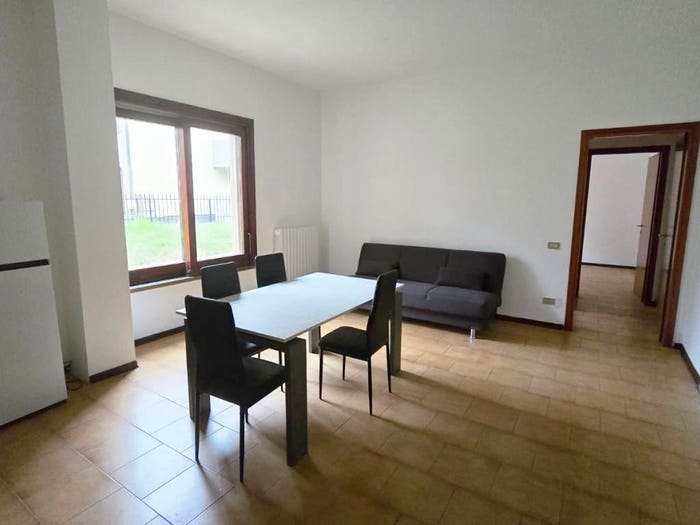 Appartamento trilocale in vendita in Via Beniamino Cavalli, Centro, Castrezzato
