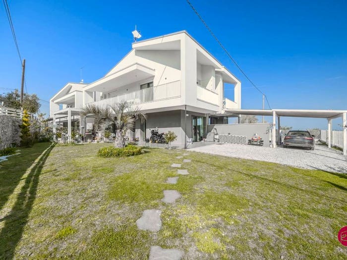 Casa con 5 locali in vendita in Via Cartiano, Centro, Borghi