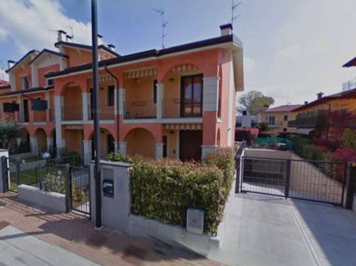 Casa con 5 locali in vendita in Via Madre Teresa di Calcutta, Chiari
